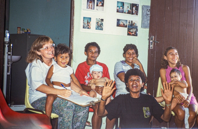 consultorio pediatrico, sala de espera 1991_Foto Raboud