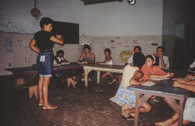 Prof. Aparecida, Esc. Novo Lar, alfabetizaçao jovens e adultos Centro Socio 1987_Foto Raboud