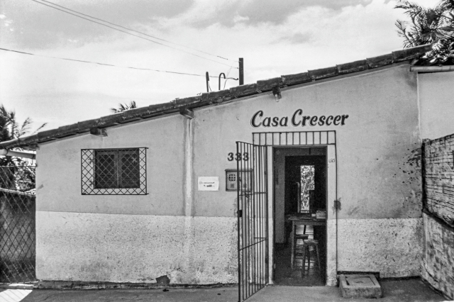 Casa Crescer 1997 - Foto Nicole Miescher