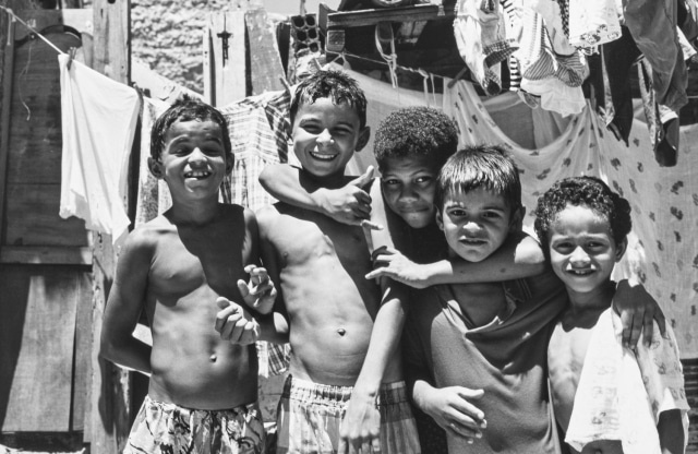 meninos 1997 - Foto Nicole Miescher