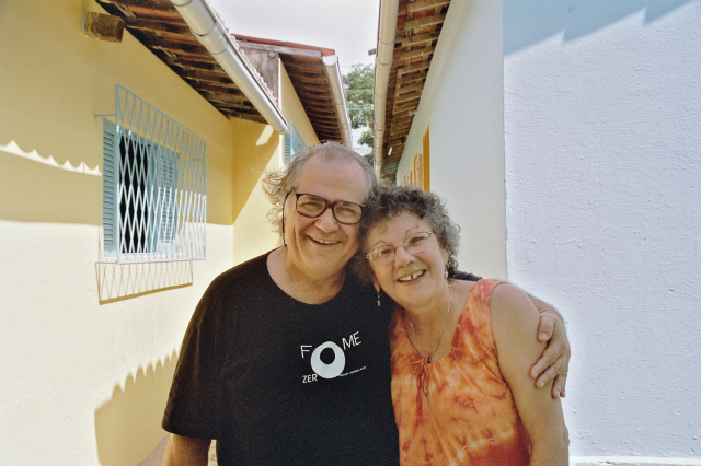 Padre Sabino e Yara - Foto Nicole Miescher