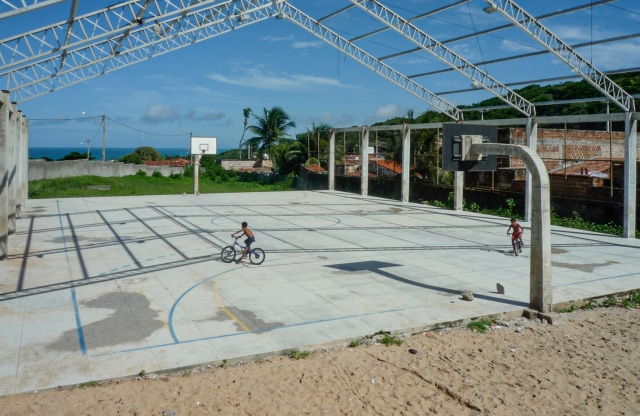 Arena do Morro 2009_antes da construçao - Foto Nicole Miescher