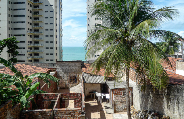 vista da rua Camaragibe a Guanabara e ao mar 2009- Foto Nicole Miescher