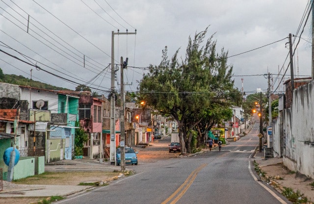 rua Joao XXIII subindo da Via Costeira - Foto Nicole Miescher