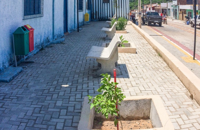 rua Verde, Igreja concluida 2015 - Foto Nicole Miescher